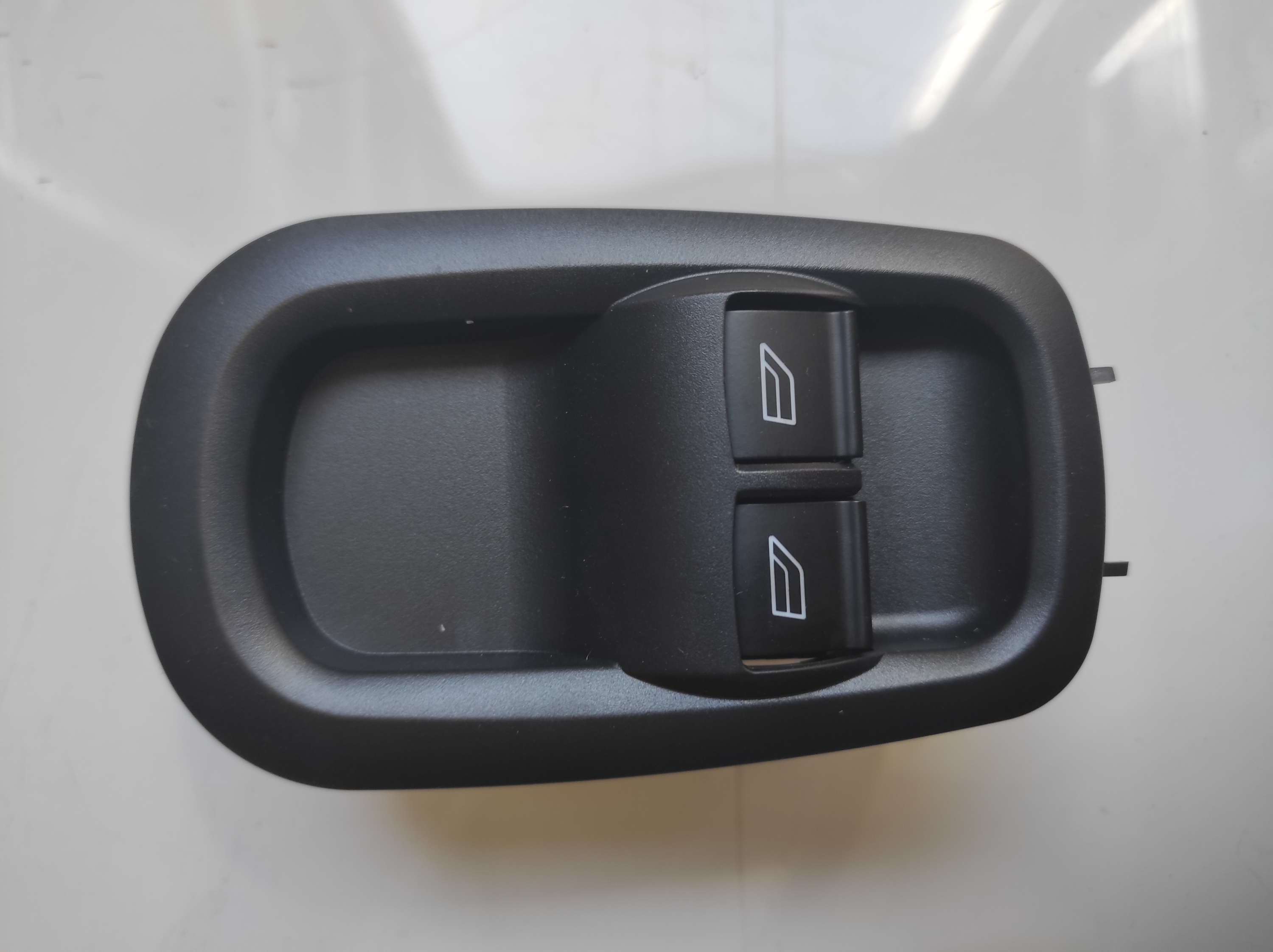 Ford Transit MK8 elektromos ablak vezérlő nyomógomb utángyártott új (2014-)
