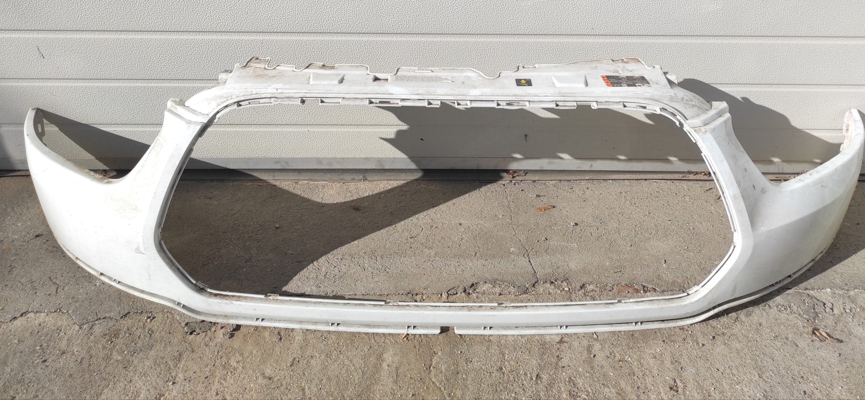 Ford Transit MK8 lökhárító felső ütköző gyári bontott (2014-2019)