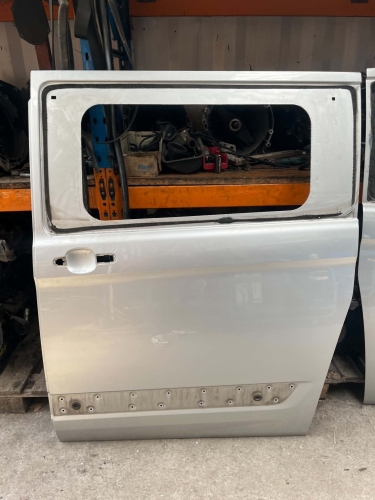 Ford Transit Custom bal tolóajtó gyári bontott (2013-2018)