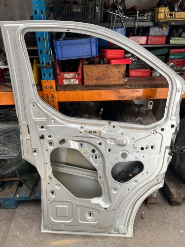 Ford Transit Custom bal első ajtó gyári bontott (2013-2018)