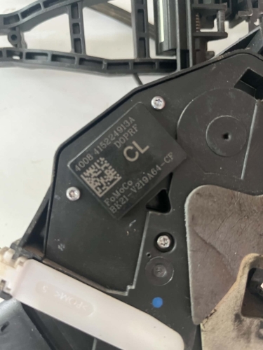 Ford Transit Custom jobb első zárszerkezet gyári bontott (2013-2018)