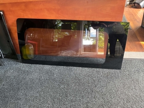 Ford Transit Custom baloldali, tolóajtóval szembeni fix üveg utángyártott új (2013-2018)